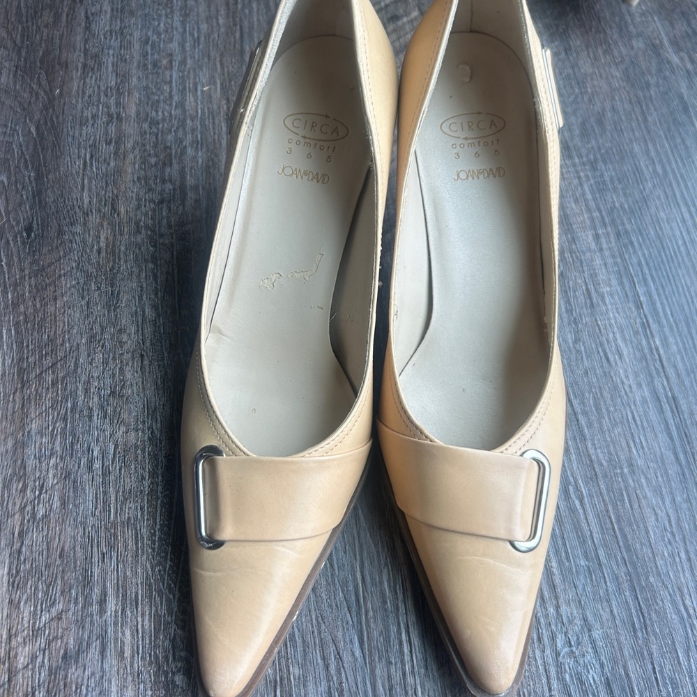 Joan & David Beige leather upper Heels with Silver Accent - Picture 2 of 4
